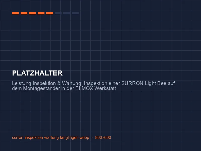 Inspektion einer SURRON Light Bee auf dem Montageständer in der ELMOX Werkstatt